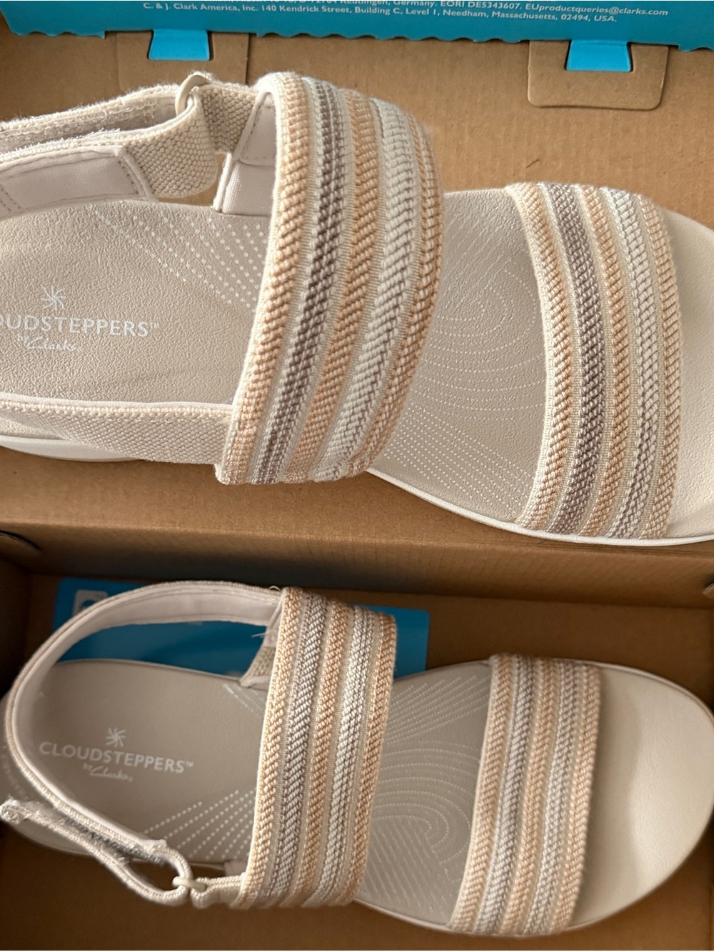 Cloudsteppers by Clarks Cream and Tan Striped Elastic Comfort Sandals NWT